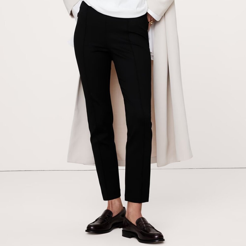 Black Tailored Ankle Pants - Women's
